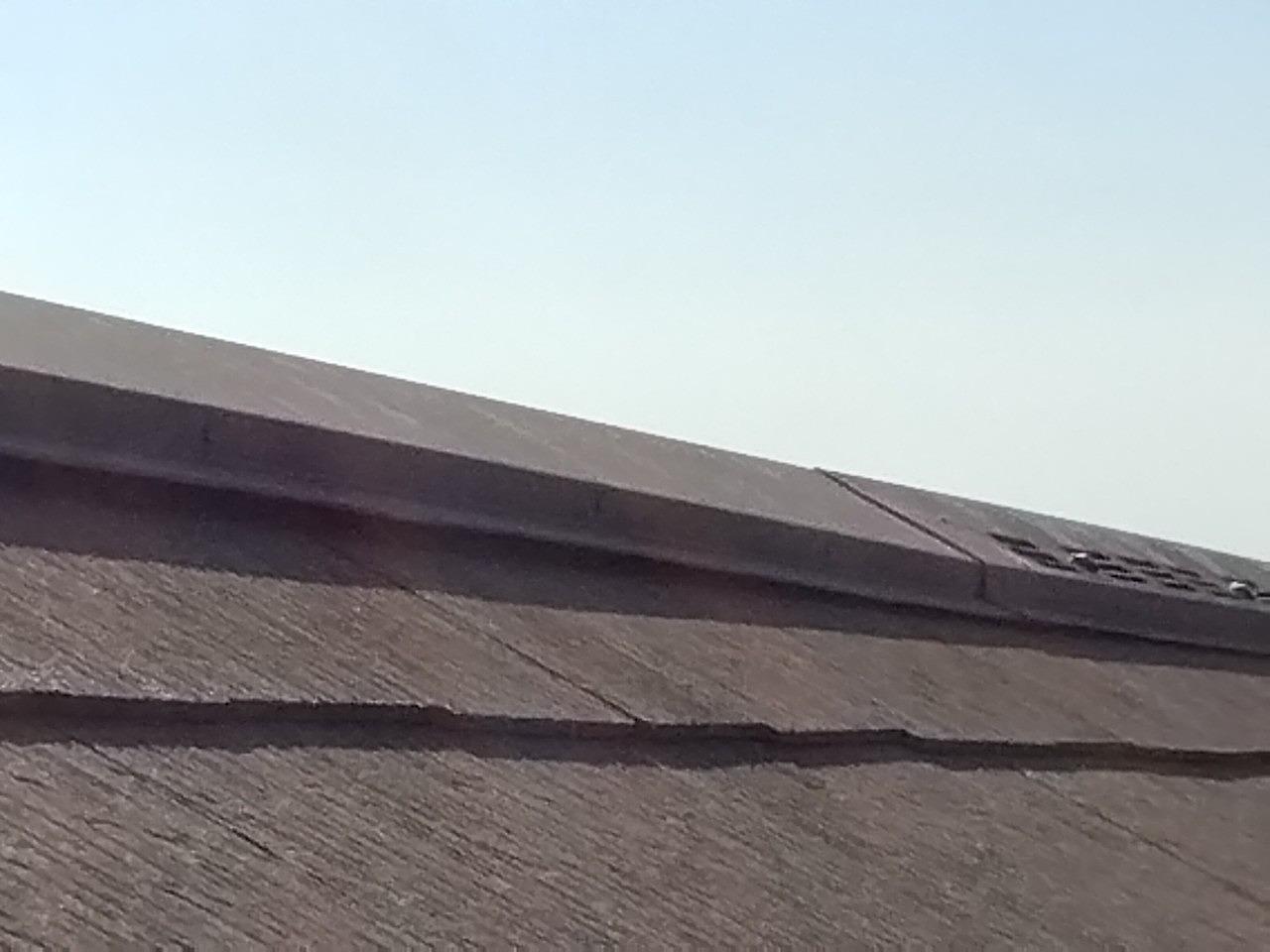 棟包み板金　浮き